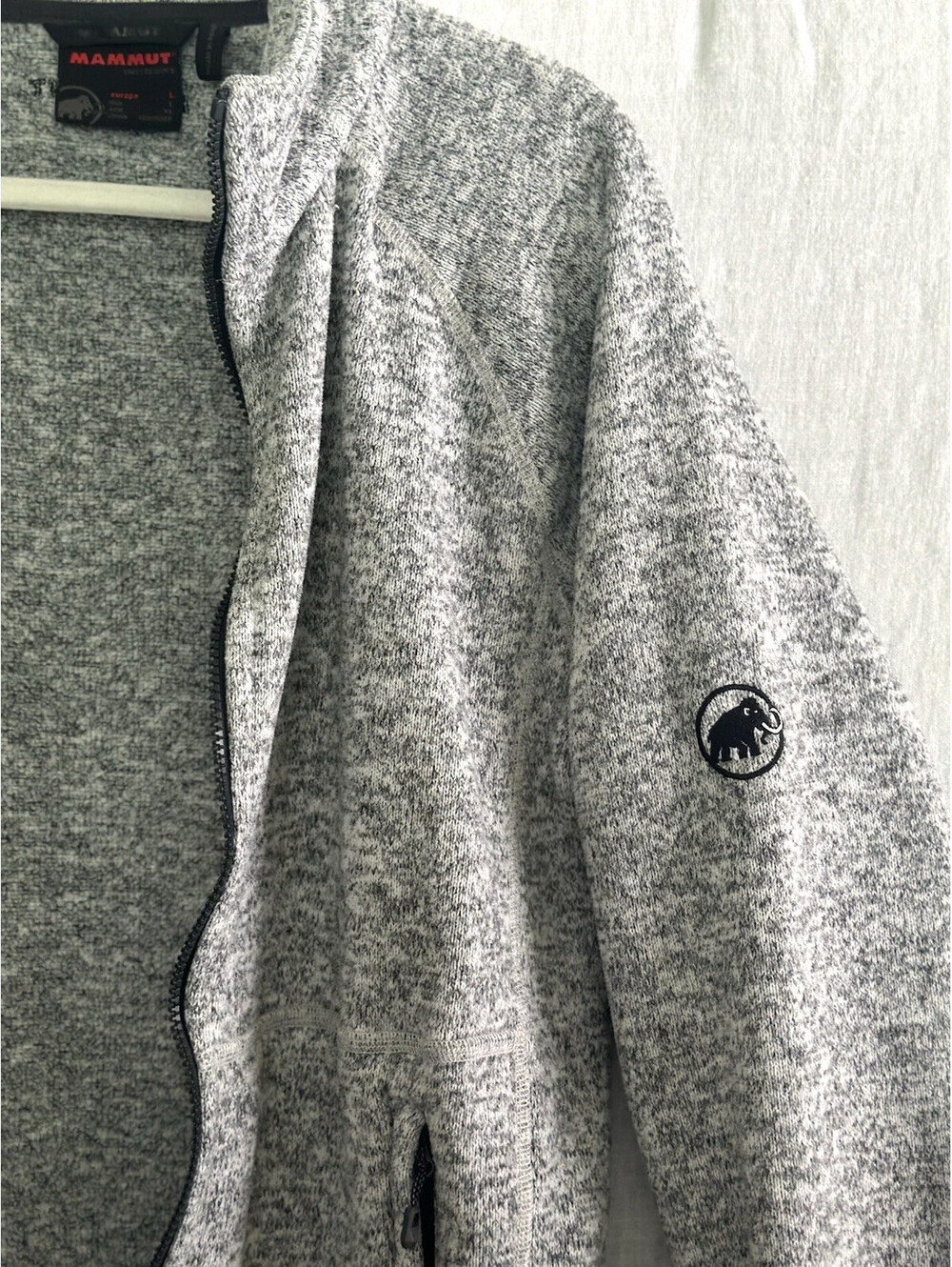 Mammut Zippered Fleece Jacket Hoodie Gray Men's Large - Picture 3 of 9